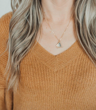 Load image into Gallery viewer, Refined